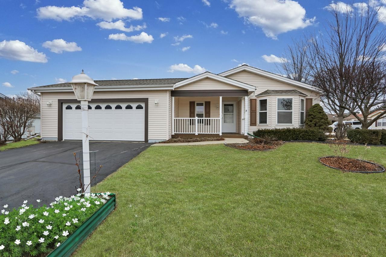 2109 Champion Dr. #508, Grayslake, IL 60030