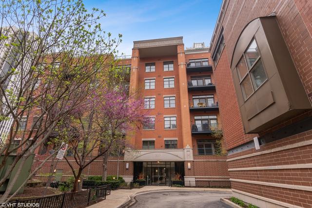 333 N Jefferson St. #303, Chicago, IL 60661