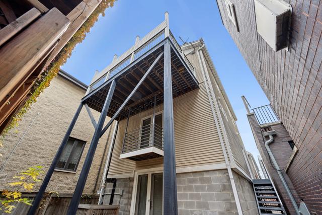 1742 W Crystal St. #2, Chicago, IL 60622