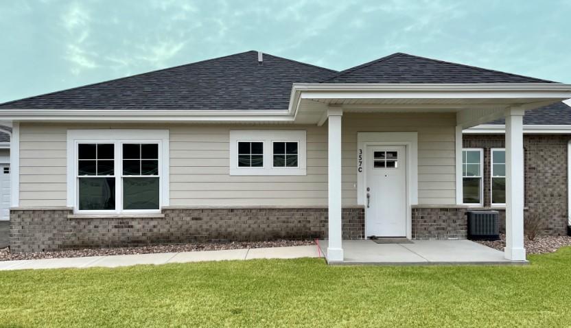 357 Cobblestone Pkwy. #2C, Bourbonnais, IL 60914