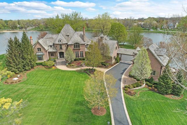 26 Lake Adalyn Dr., South Barrington, IL 60010