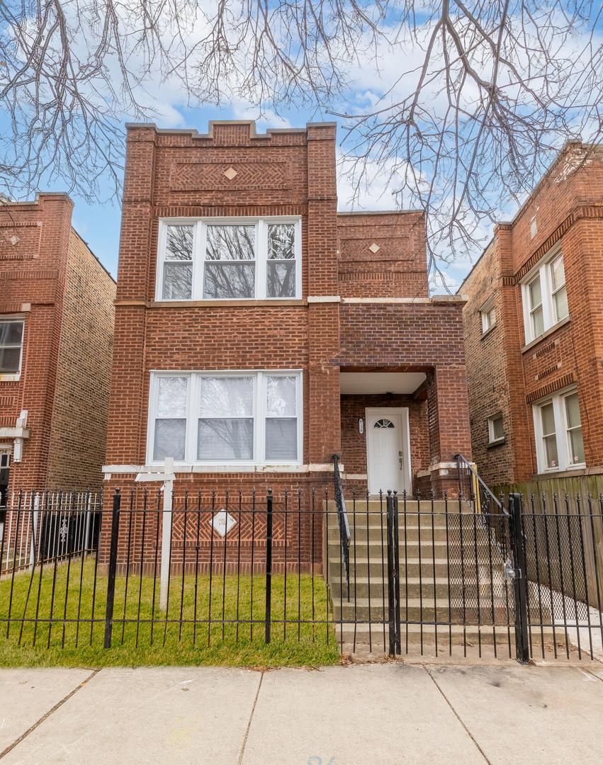 6230 S Sacramento Ave., Chicago, IL 60629