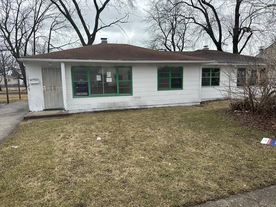 1927 Greenfield Ave., North Chicago, IL 60064