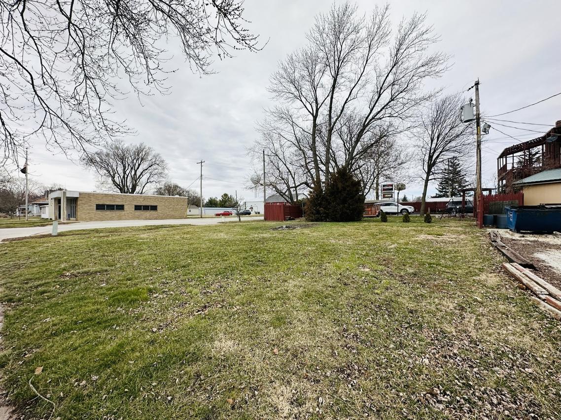BLK 8 LOT 18 Sub 12-13, Mansfield, IL 61854
