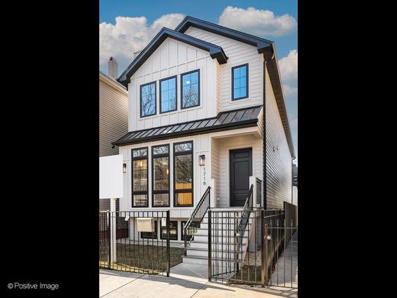 1718 N Artesian St., Chicago, IL 60647