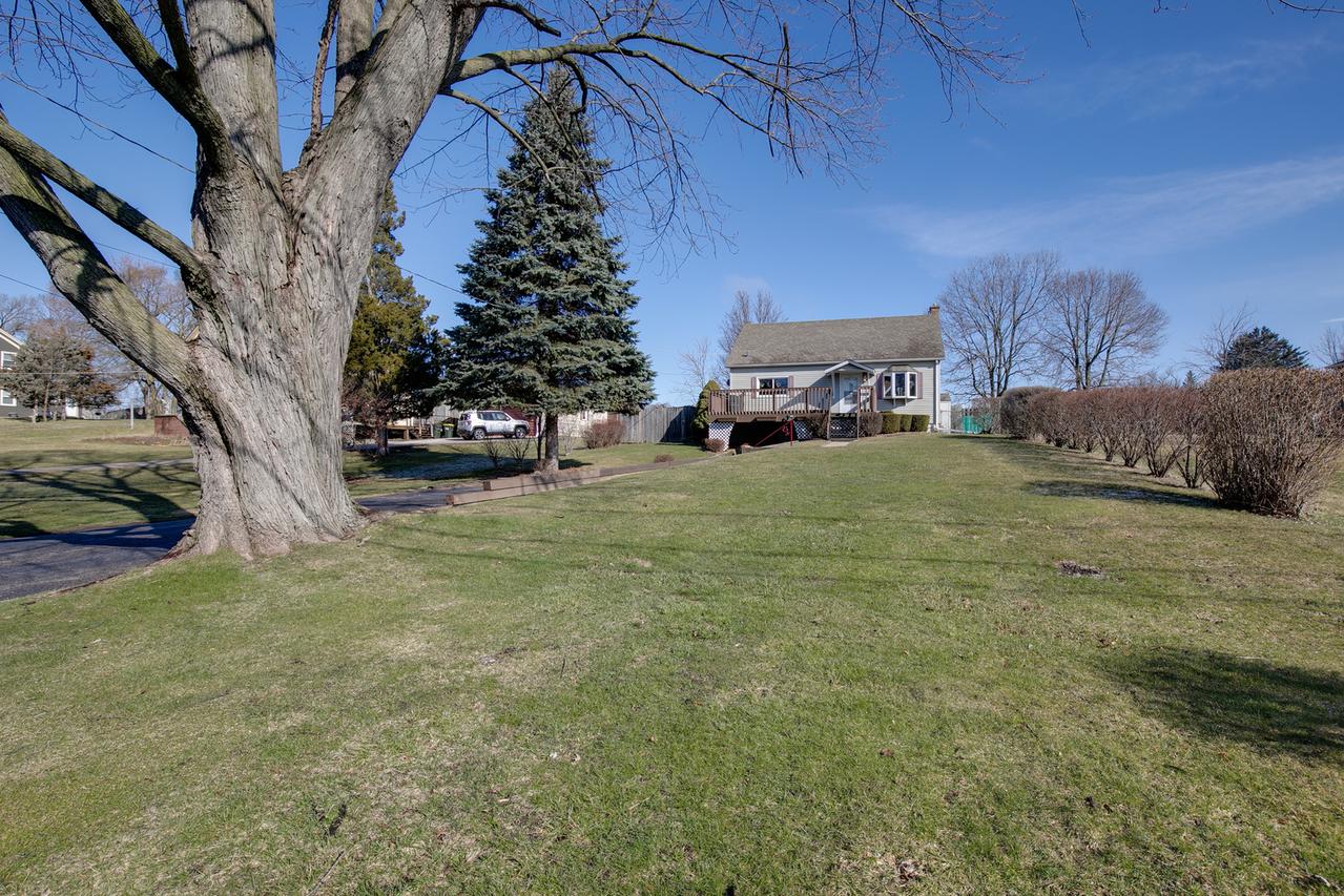 3508 1st Ave., Mchenry, IL 60050