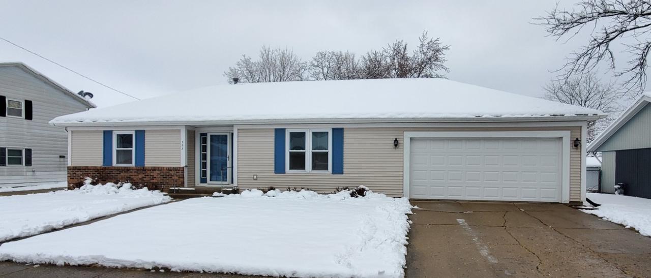 507 Devonshire St., Dixon, IL 61021