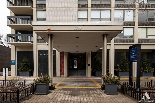 1355 N Sandburg Ter. #707, Chicago, IL 60610
