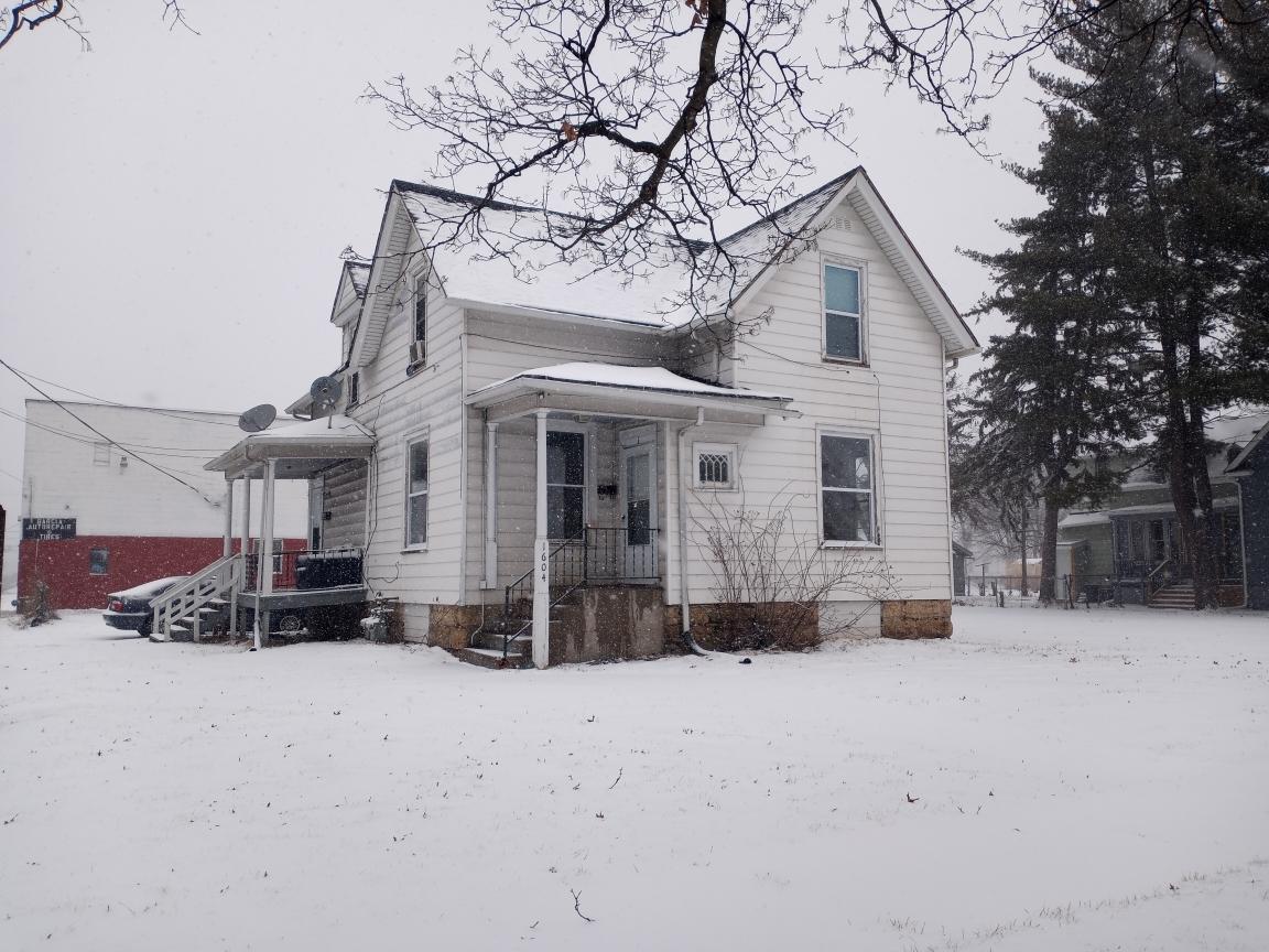 1604 13th Ave., Rockford, IL 61104