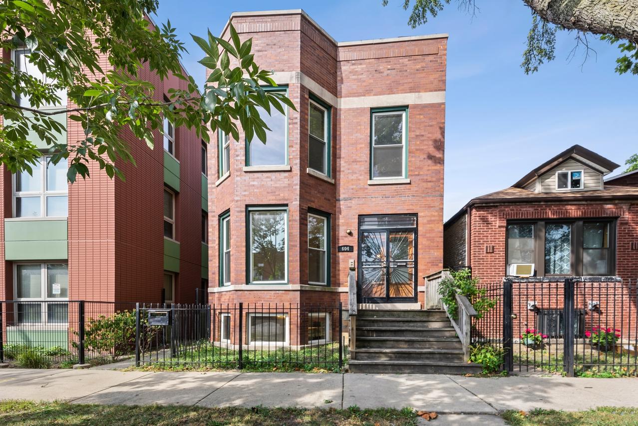 604 N Saint Louis Ave., Chicago, IL 60624