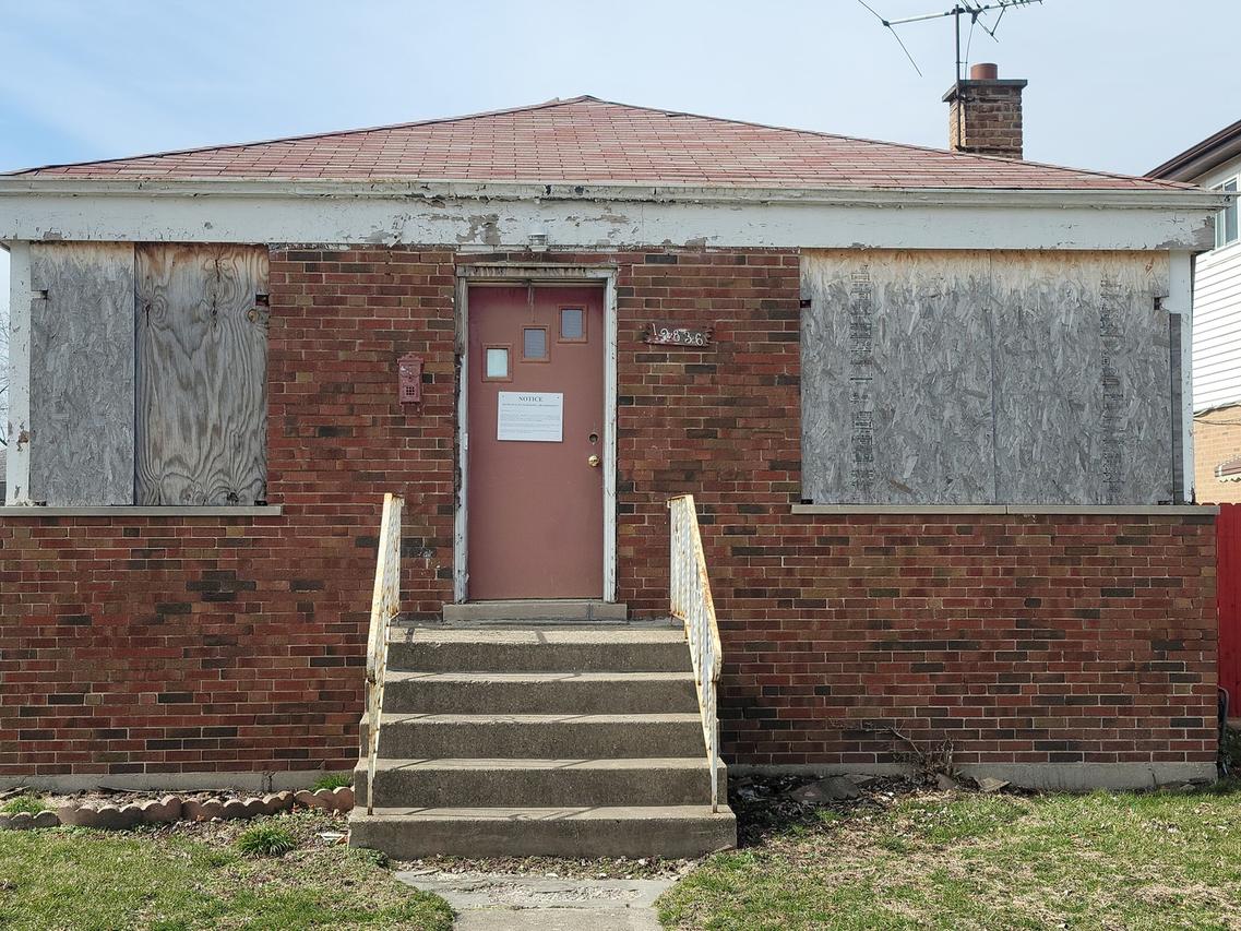 12836 S Elizabeth St., Calumet Park, IL 60827