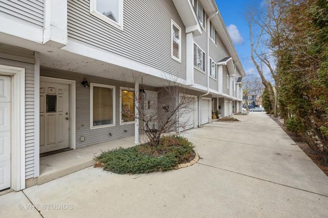 425 S Harvey Ave. #E, Oak Park, IL 60302