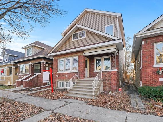 1414 Highland Ave., Berwyn, IL 60402