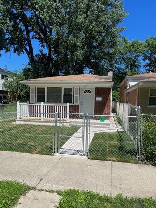 6915 S Ada St., Chicago, IL 60636