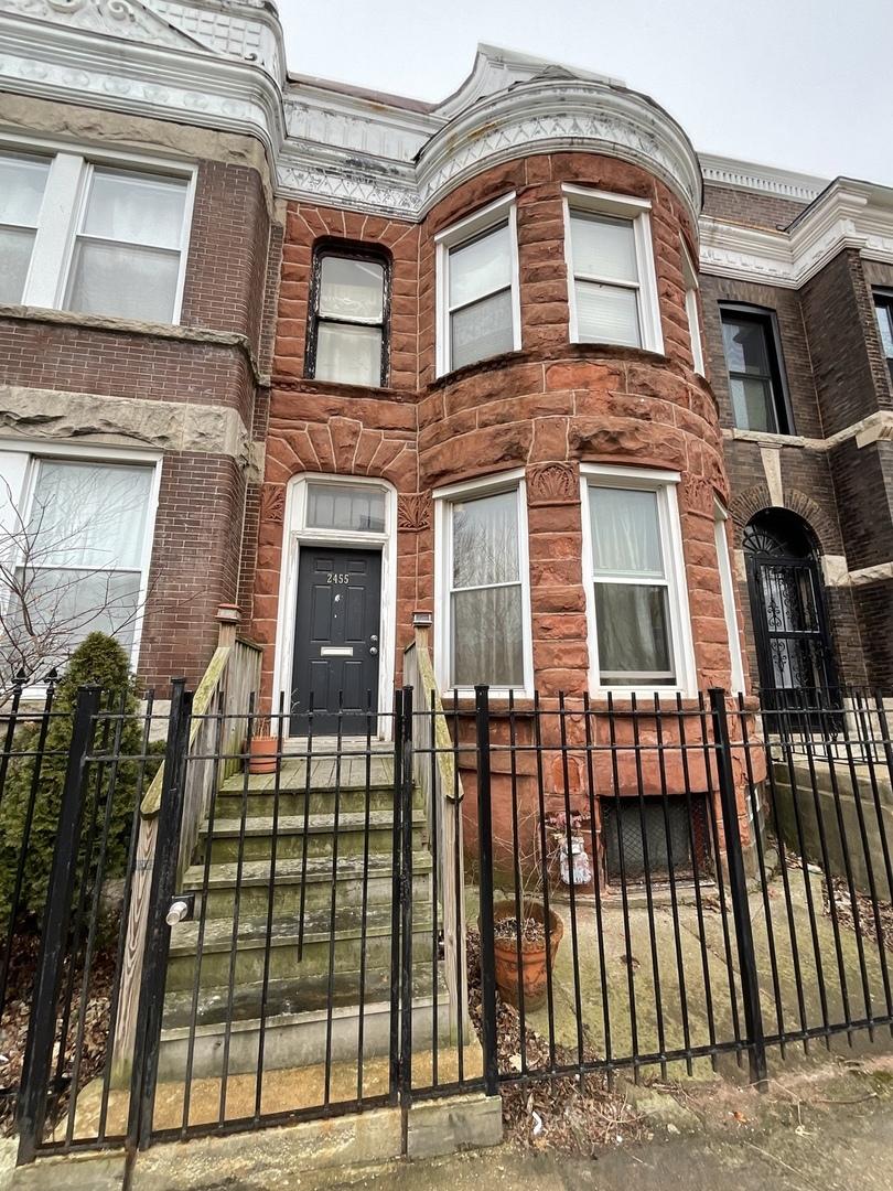 2455 W Jackson Blvd., Chicago, IL 60612