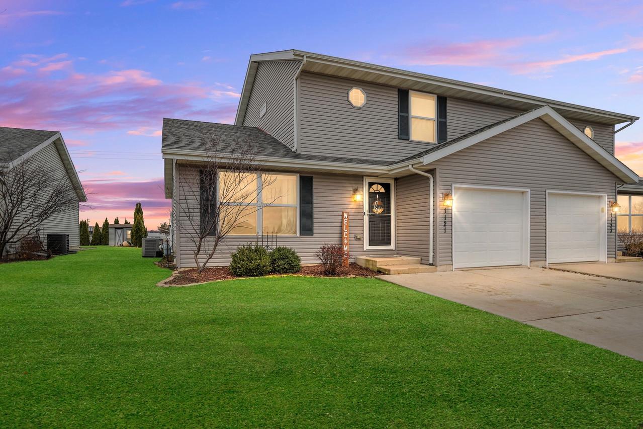 1121 Sunridge Dr., Ottawa, IL 61350