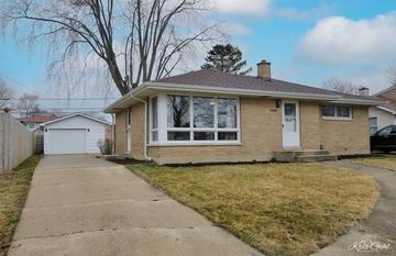 2116 Walnut St., Waukegan, IL 60087