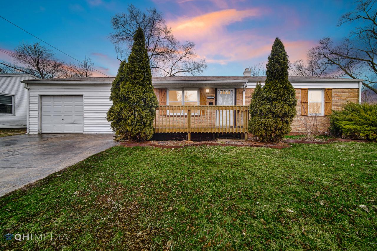 2151 217th Pl., Sauk Village, IL 60411