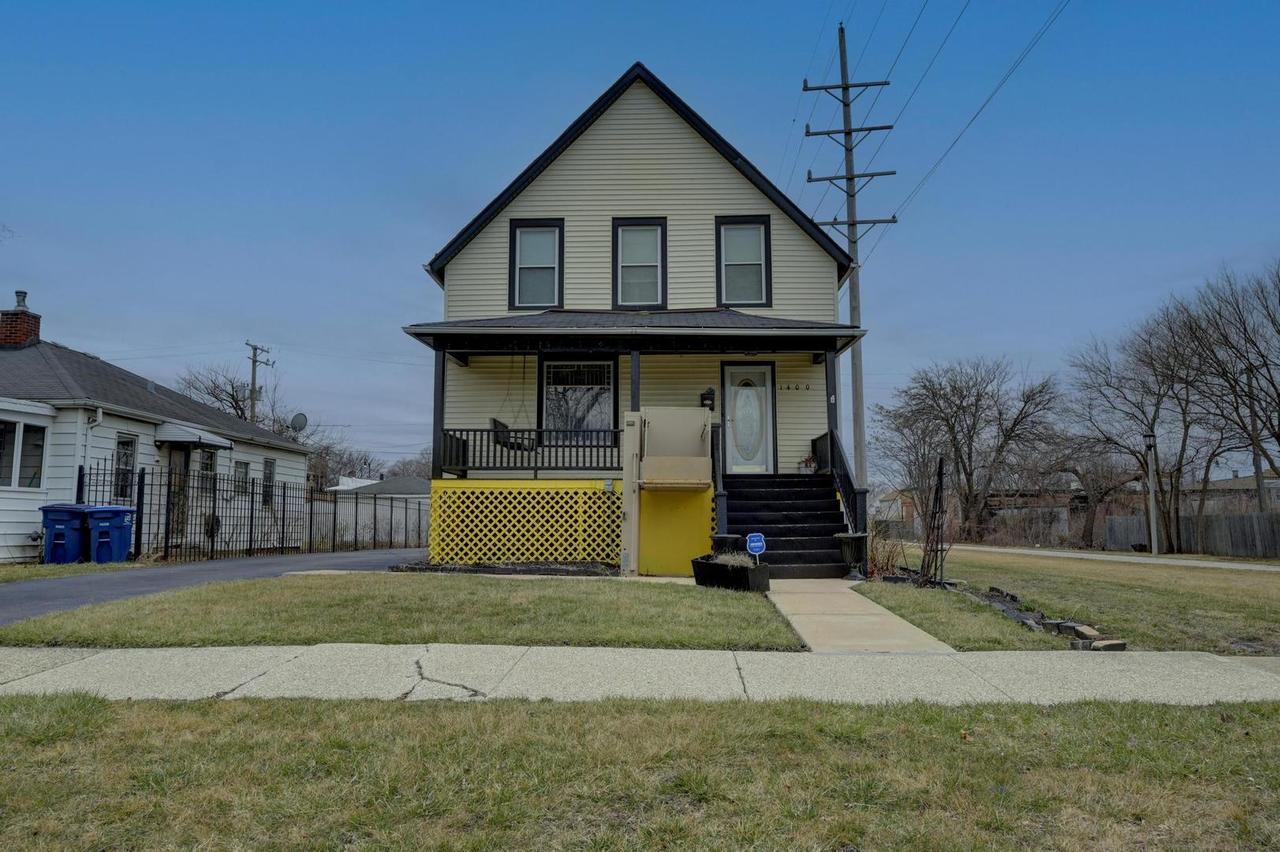 1400 S 4th Ave., Maywood, IL 60153