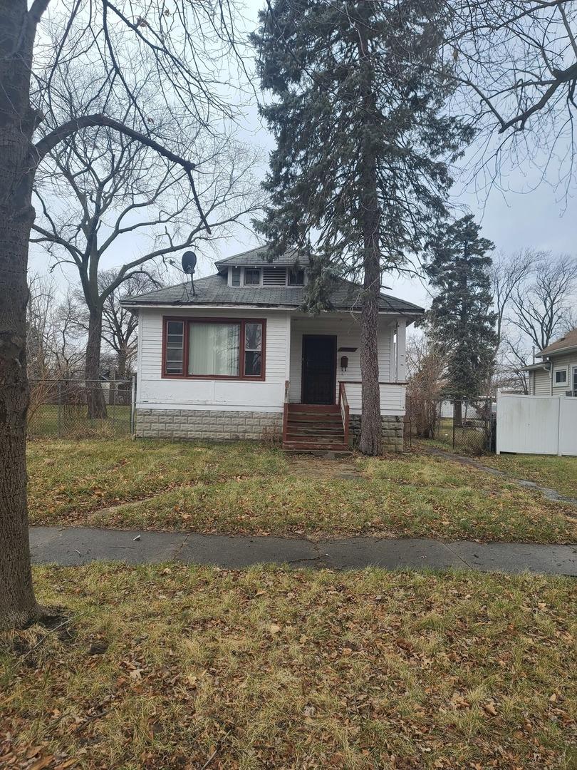 10524 S May St., Chicago, IL 60643