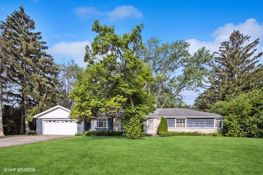 9S740 Brookbank Rd., Willowbrook, IL 60527