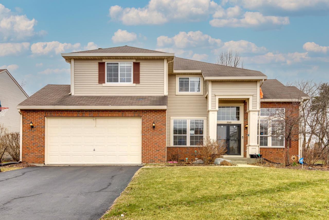 2080 Chadwick Way, Mundelein, IL 60060