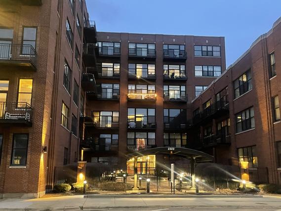 2323 W Pershing Rd. #135, Chicago, IL 60609