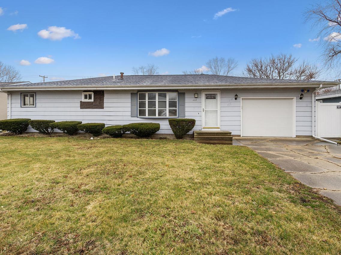 468 E Lincoln St., Seneca, IL 61360