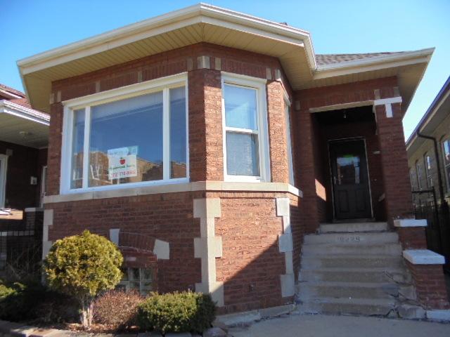 8229 S Paulina St., Chicago, IL 60620