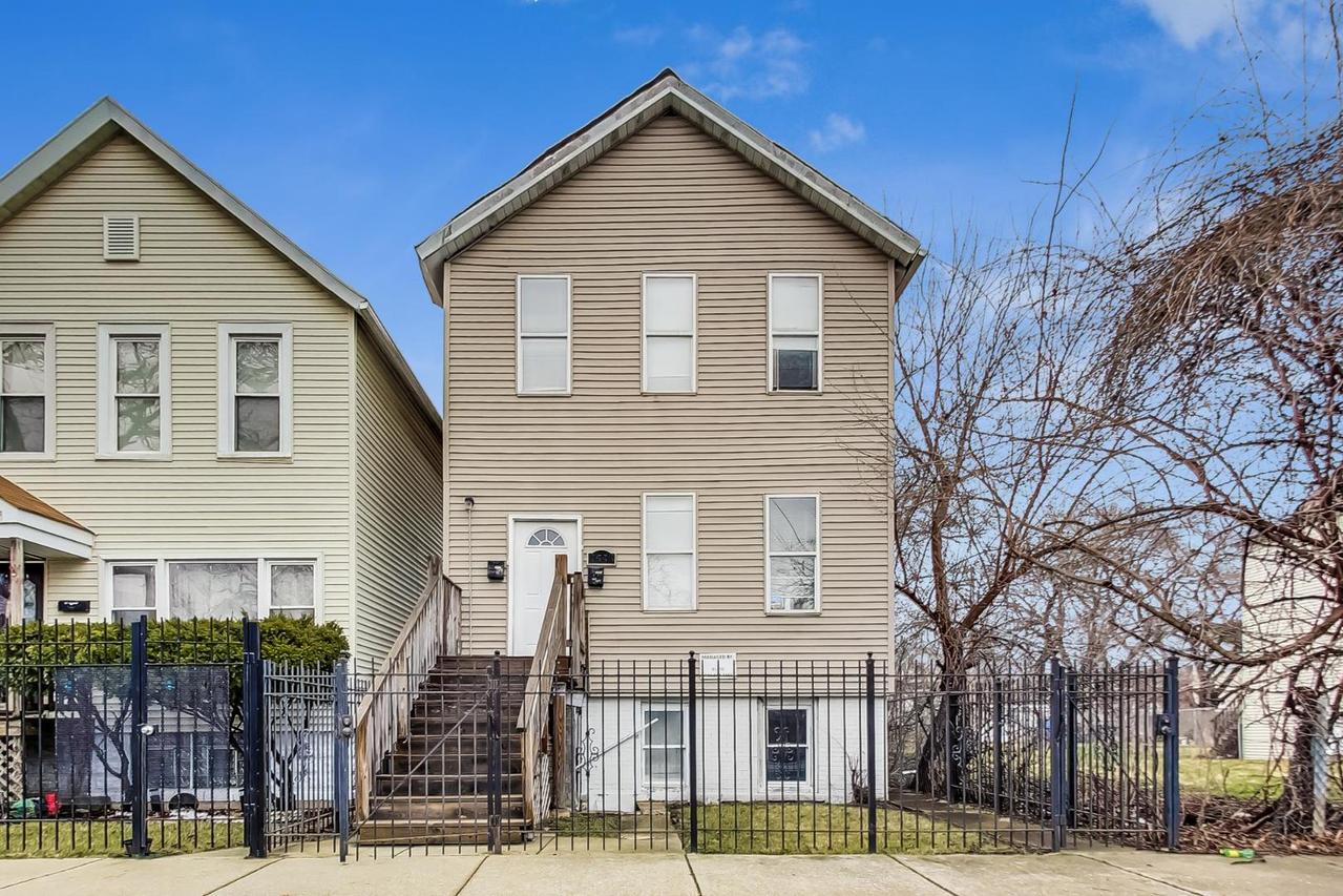 7533 S Dorchester Ave., Chicago, IL 60619