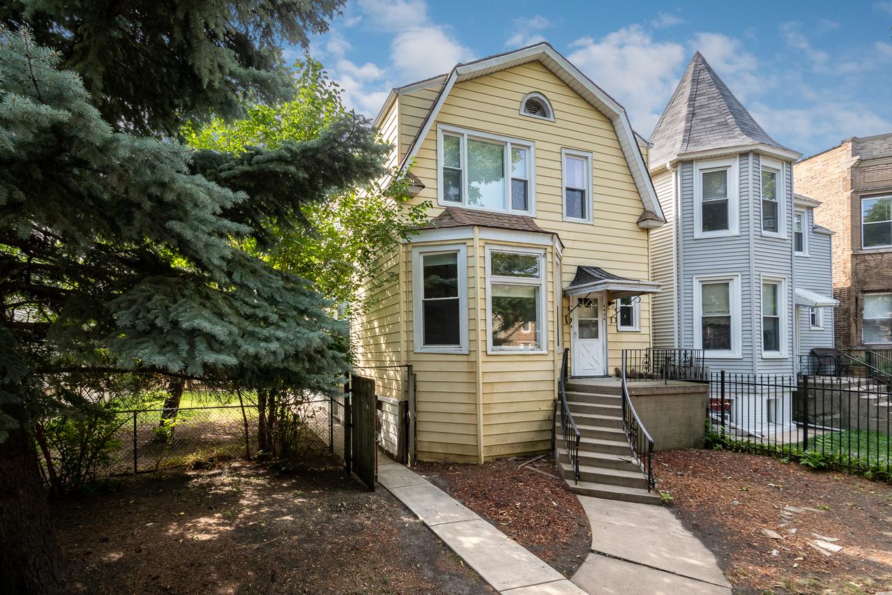 2436 N Saint Louis Ave., Chicago, IL 60647
