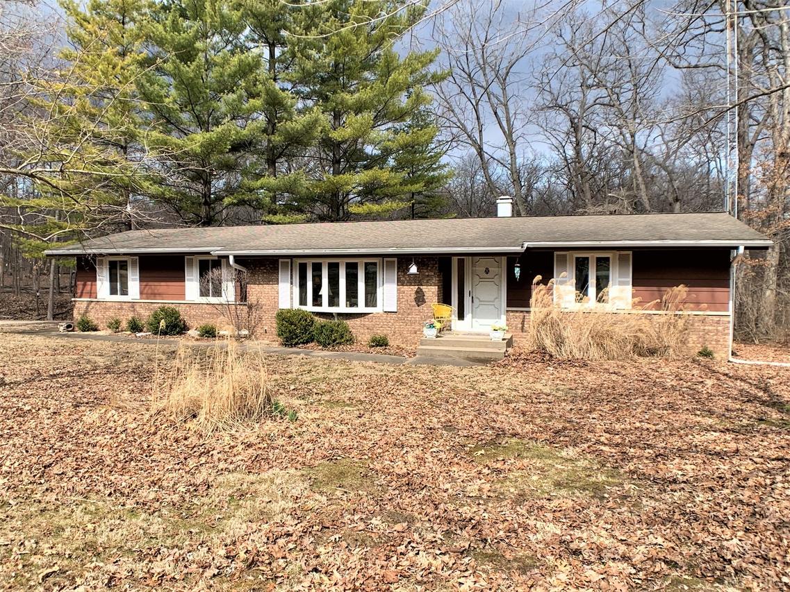 51 Lake Thunderbird Dr., Putnam, IL 61560