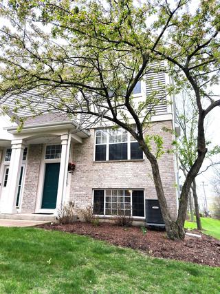 2731 Curran Ct., Darien, IL 60561
