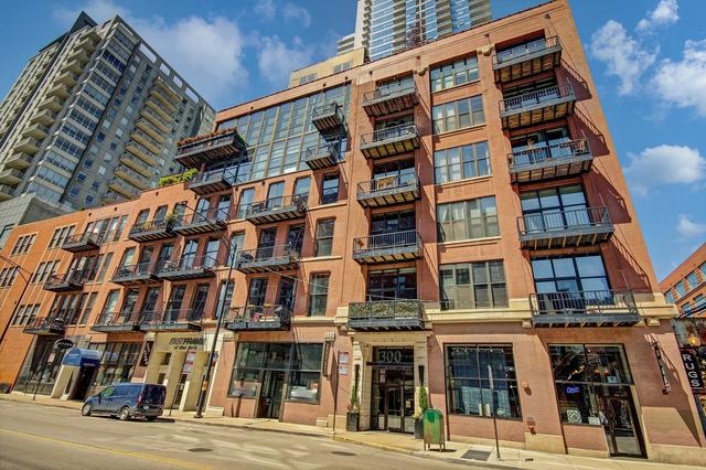 300 W Grand Ave. #411, Chicago, IL 60654