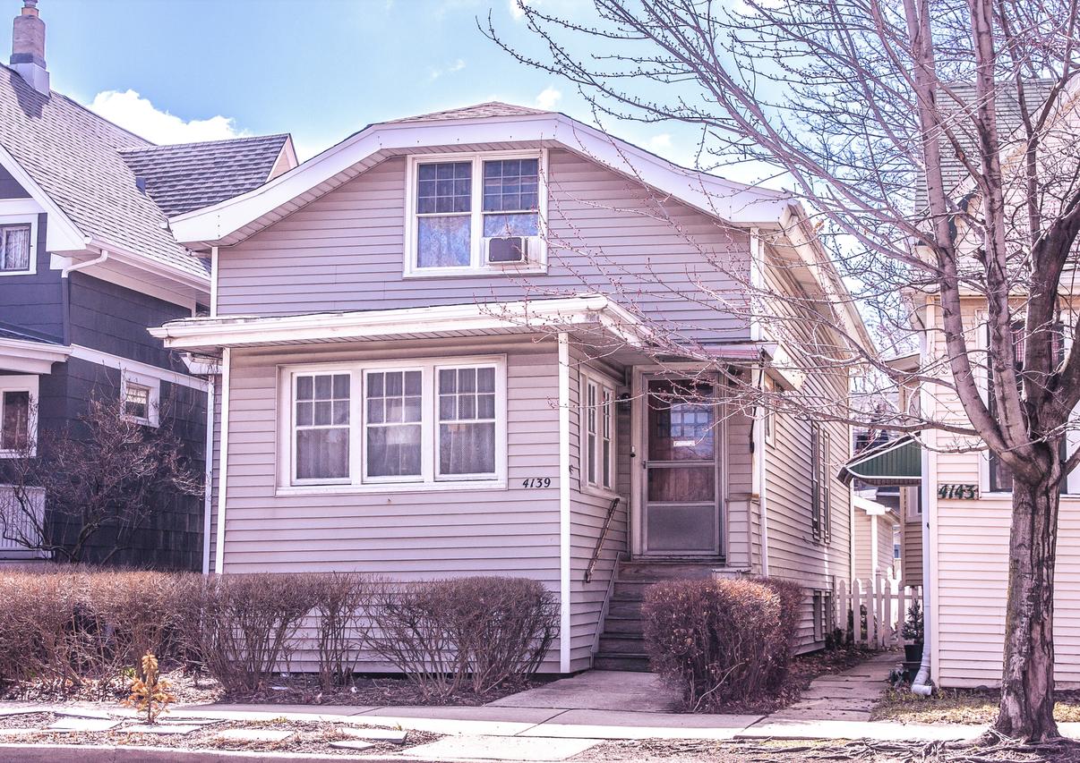 4139 W Addison St., Chicago, IL 60641