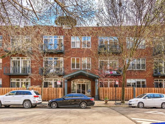 2333 W Saint Paul Ave. #211, Chicago, IL 60647