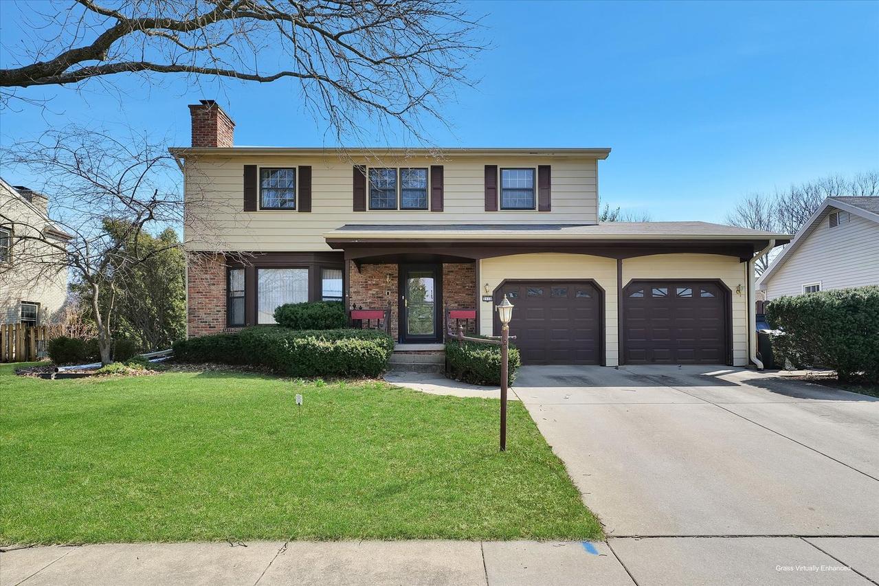 2110 Galen Dr., Champaign, IL 61821