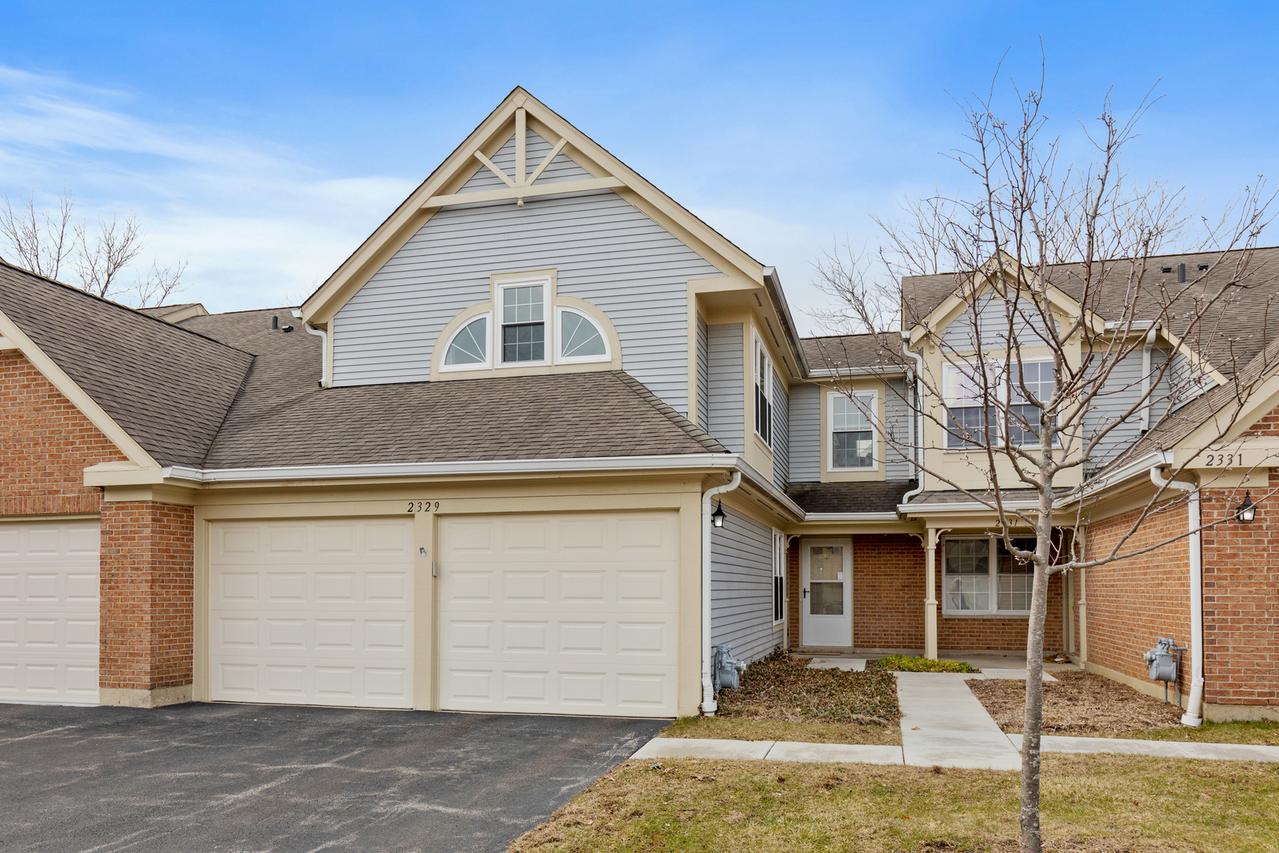 2329 County Farm Ln., Schaumburg, IL 60194