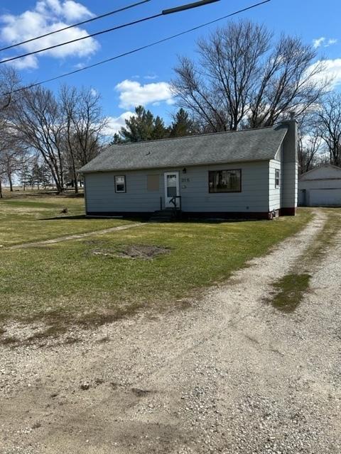 215 E Mill Rd., Sheffield, IL 61361