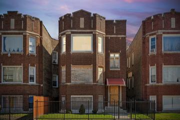 7959 S Essex Ave., Chicago, IL 60617