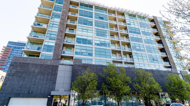 225 S Sangamon St. #604, Chicago, IL 60607