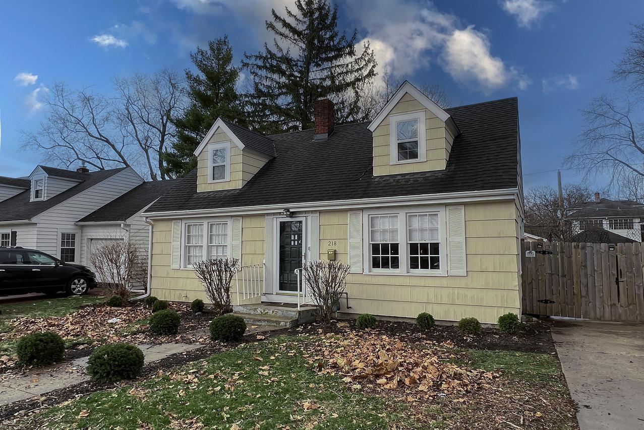 218 S Randall Rd., Aurora, IL 60506