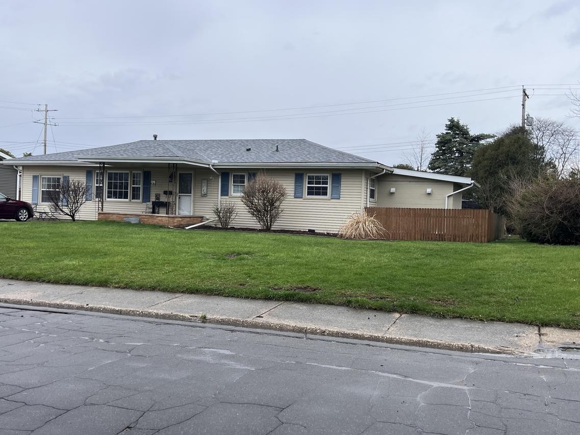 440 John St., Paxton, IL 60957