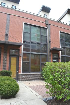 937 N Howe St. #H, Chicago, IL 60610
