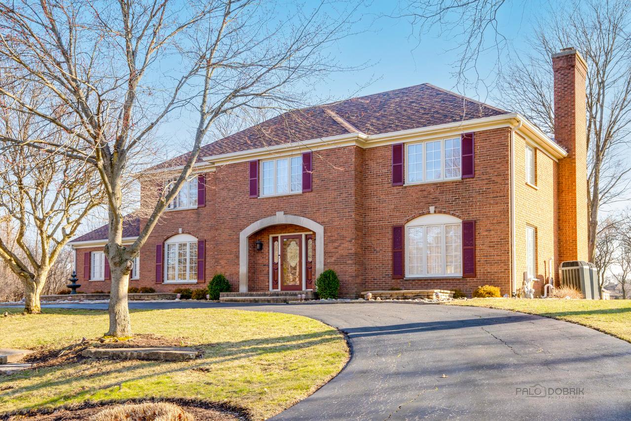 1504 Sumter Dr., Long Grove, IL 60047
