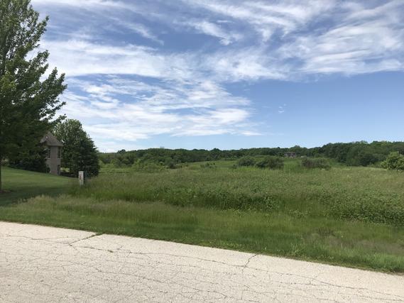 12 Derek Dr., Elburn, IL 60119