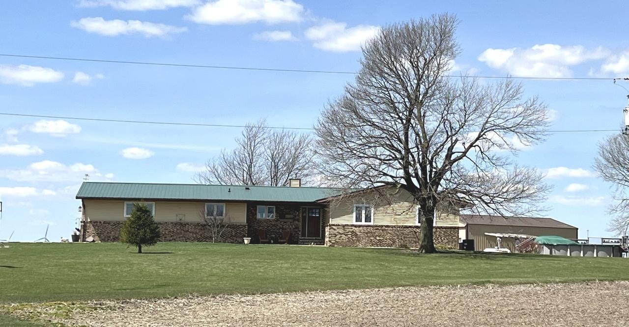 3148 Cottage Hill Rd., Paw Paw, IL 61353