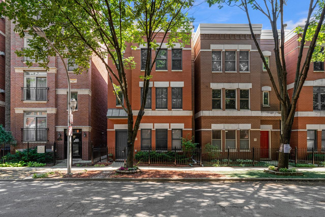 1349 W Fillmore St. #B, Chicago, IL 60607
