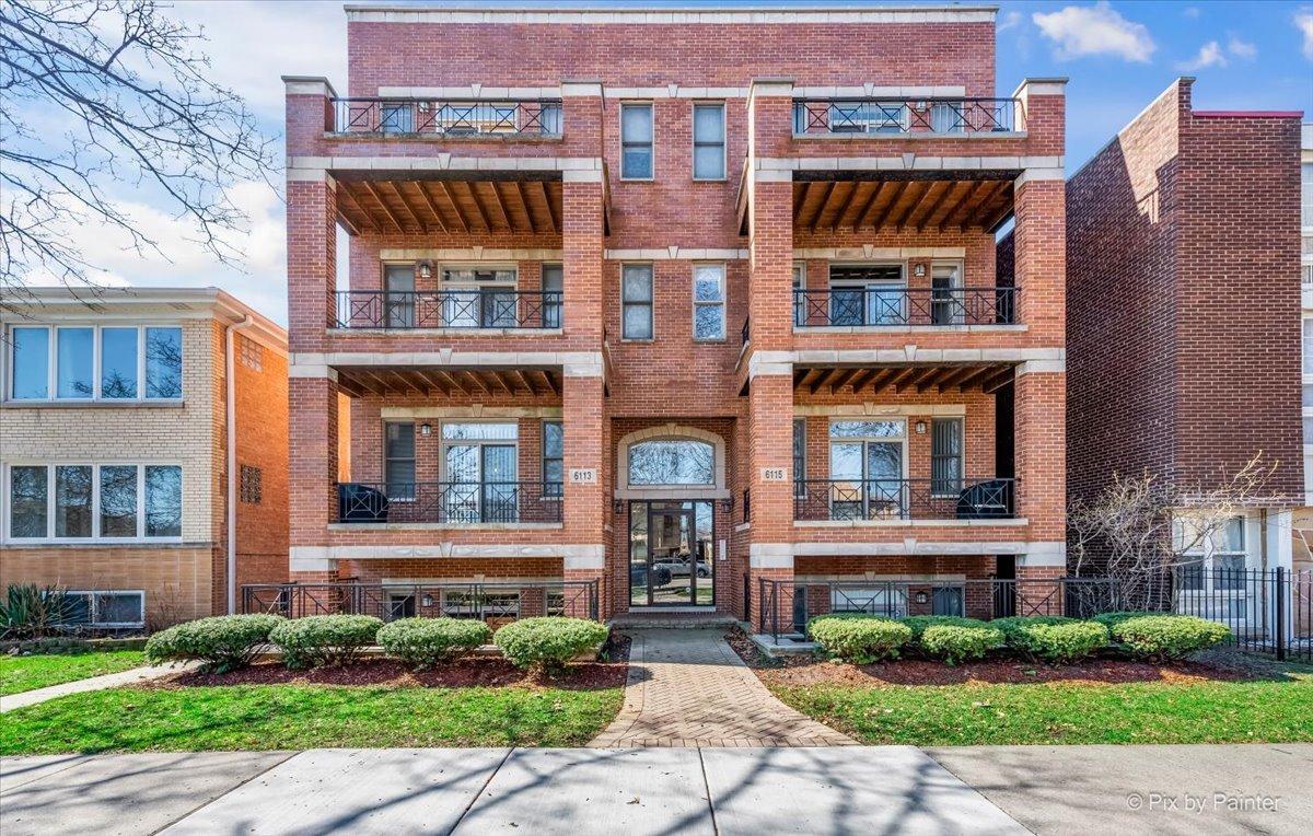 6113 W Higgins Ave. #1, Chicago, IL 60630