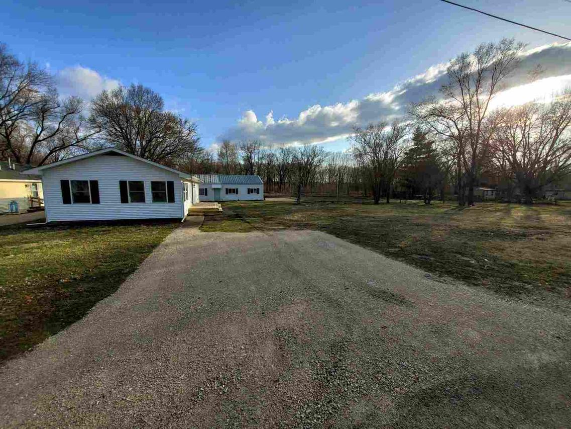 922 Catalpa St., Marseilles, IL 61341